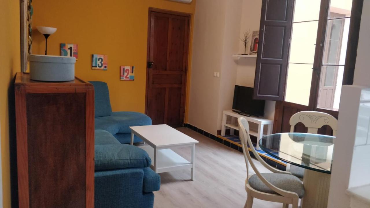 Airam Home Aragon, 7 Альманса Экстерьер фото